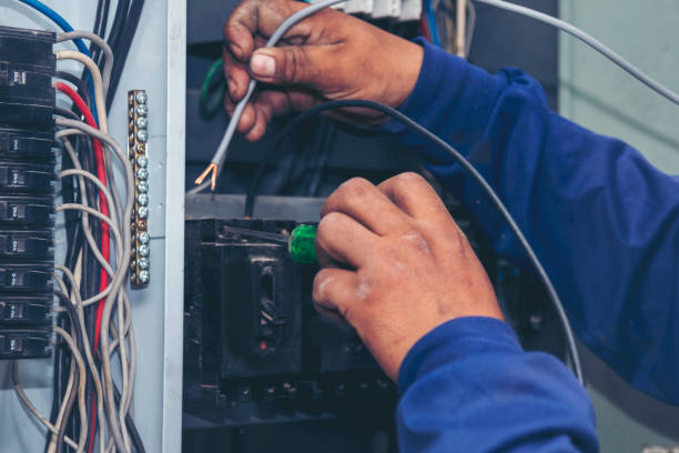 Best Emergency Electrical Repair  in Deadwood, SD